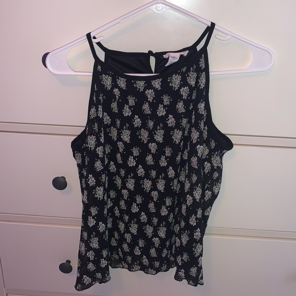 Tilly’s Black Floral Tank Top